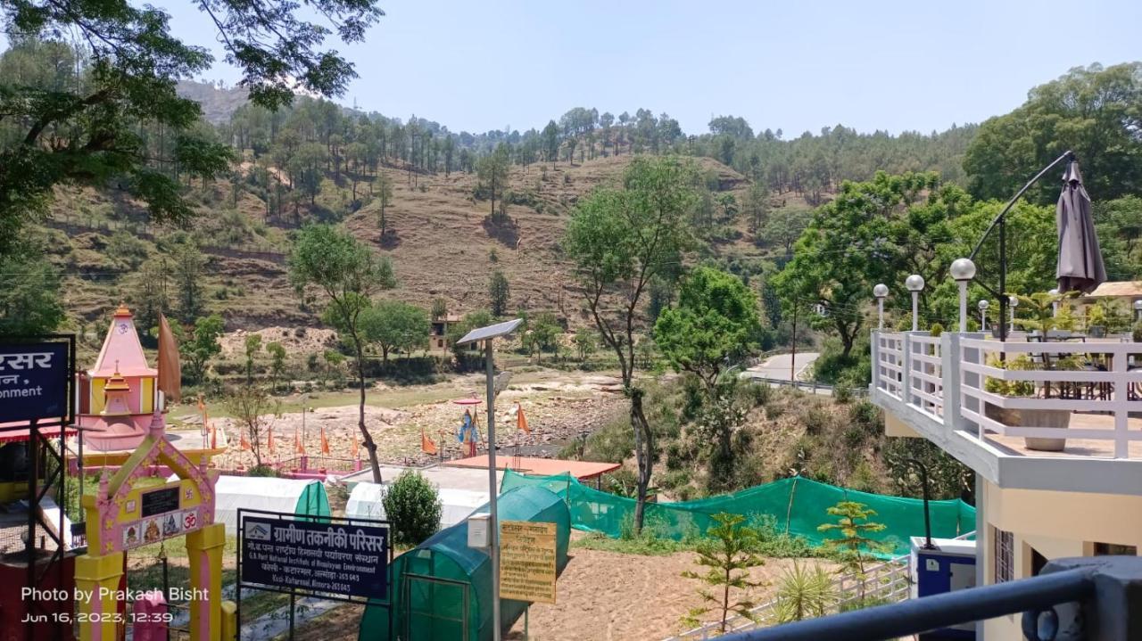 Shivalik River Retreat Almora Esterno foto